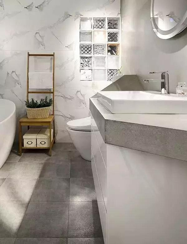 衛(wèi)生間沒(méi)有窗戶怎么辦？