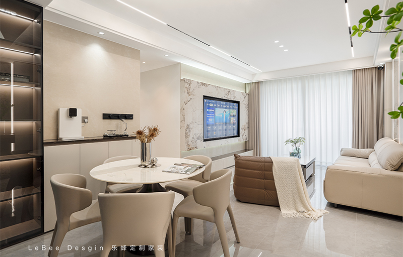 獨(dú)樹陽光里87㎡現(xiàn)代輕奢